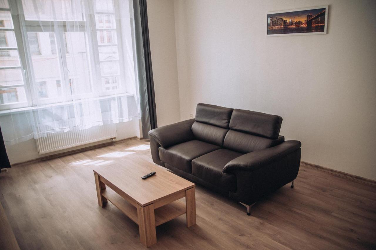 Grand Apartments In The Centre Of Teplice Bagian luar foto