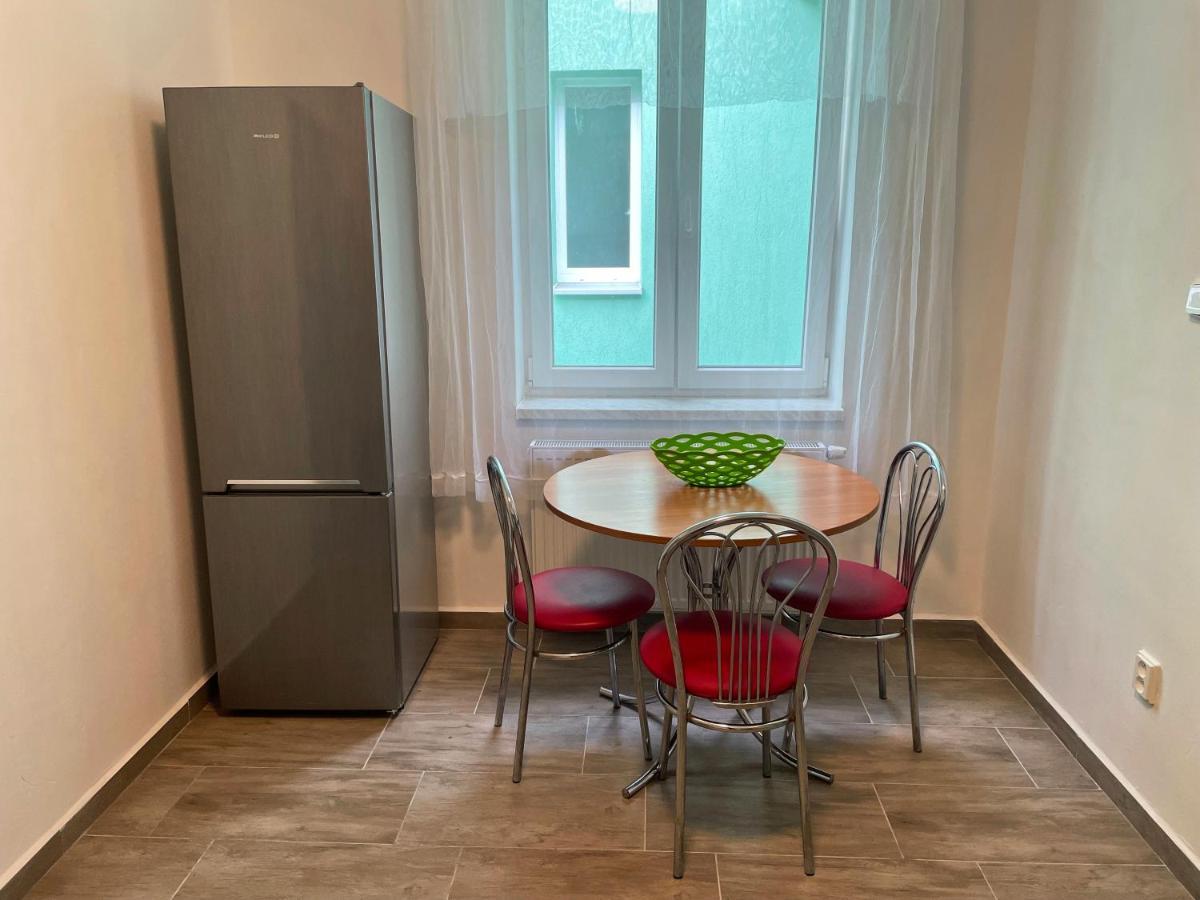 Grand Apartments In The Centre Of Teplice Bagian luar foto
