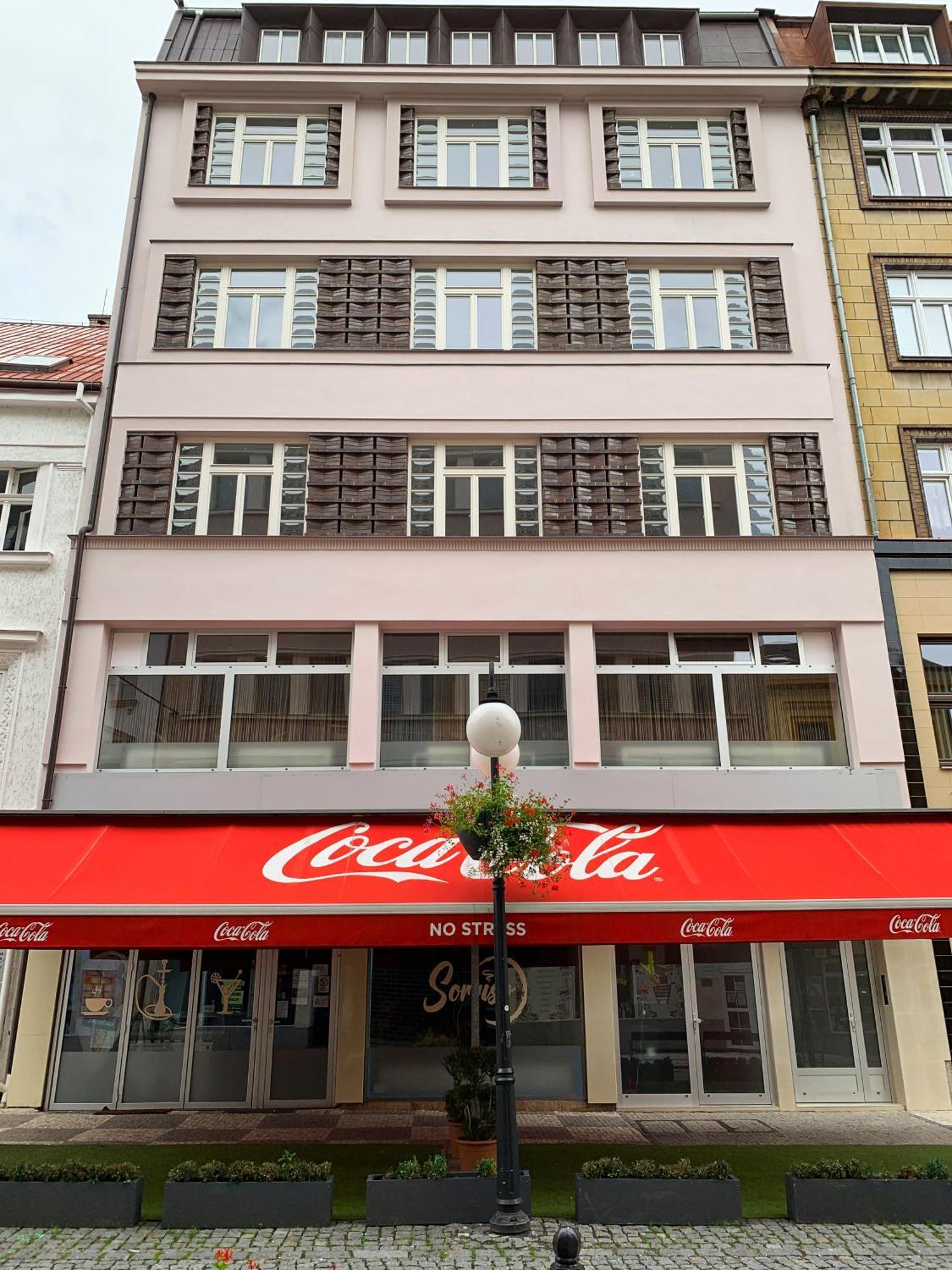 Grand Apartments In The Centre Of Teplice Bagian luar foto