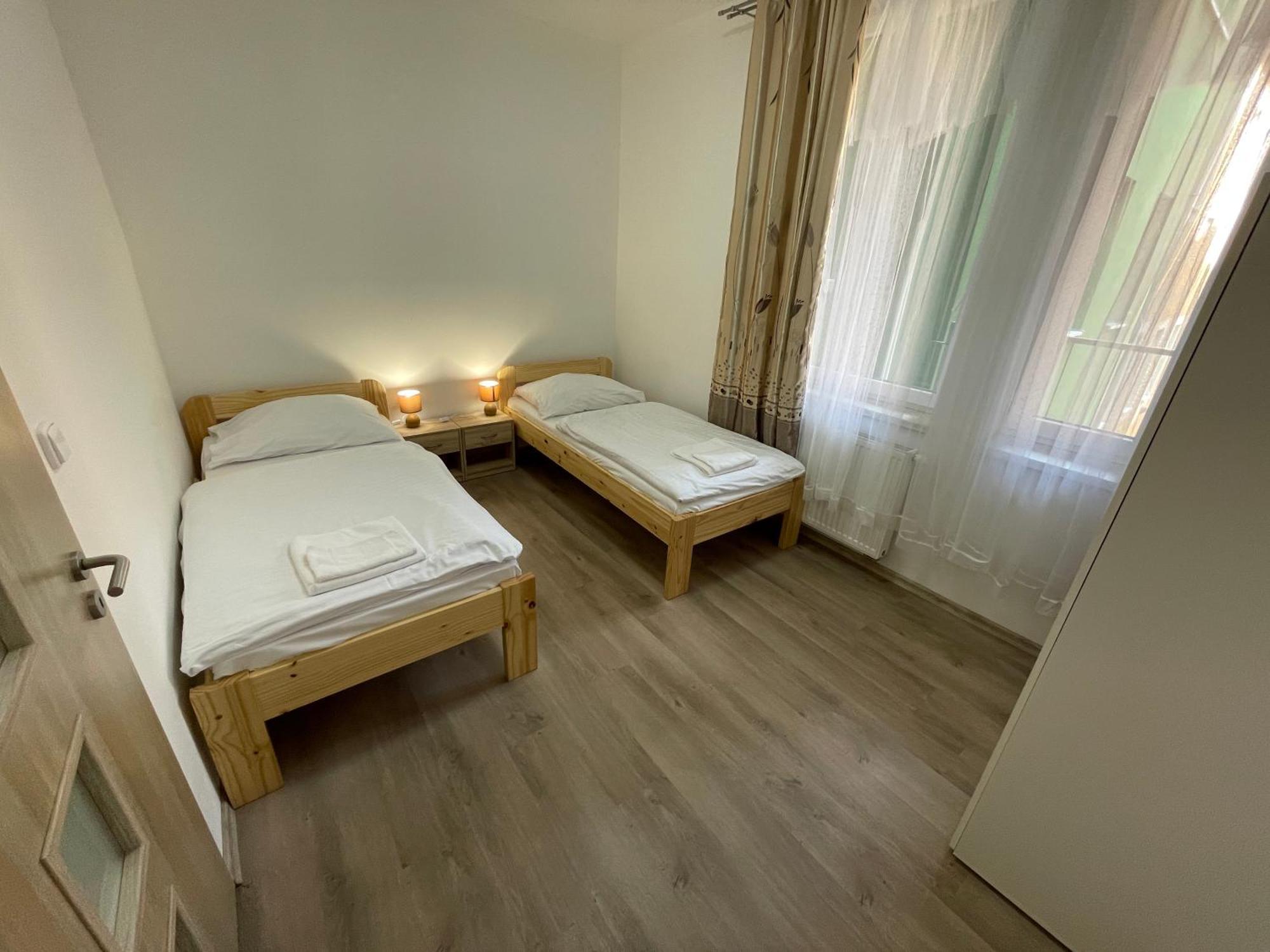 Grand Apartments In The Centre Of Teplice Bagian luar foto