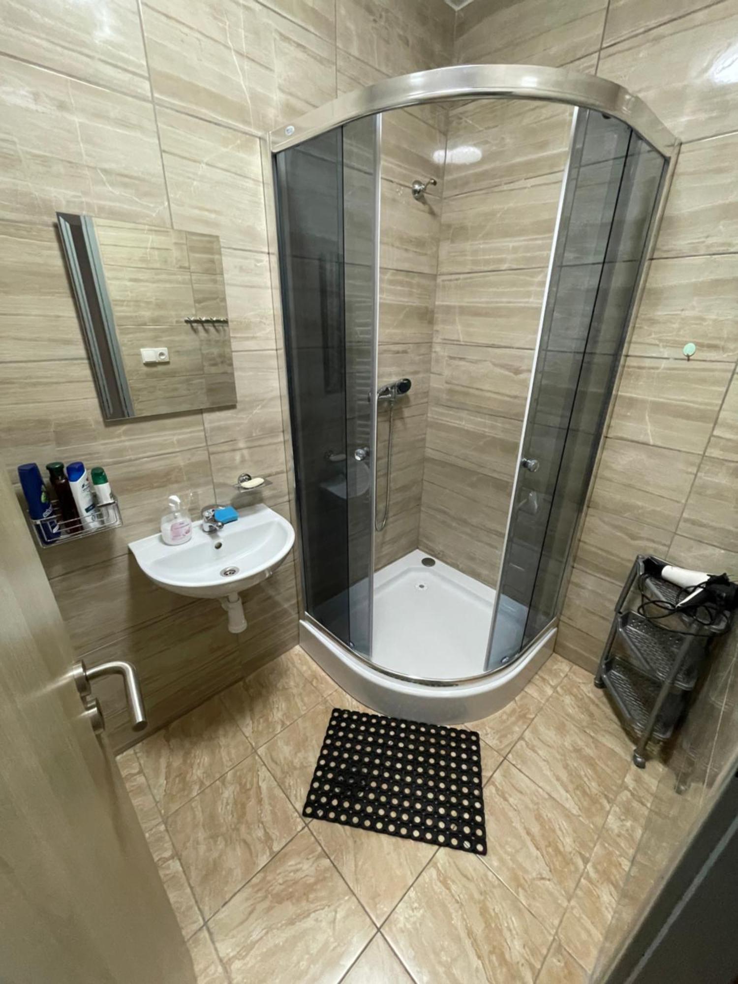 Grand Apartments In The Centre Of Teplice Bagian luar foto